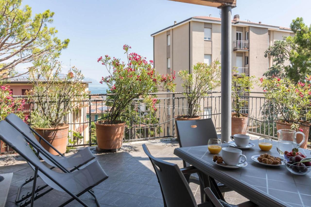 Frank Ronyo Appartement Desenzano del Garda Buitenkant foto