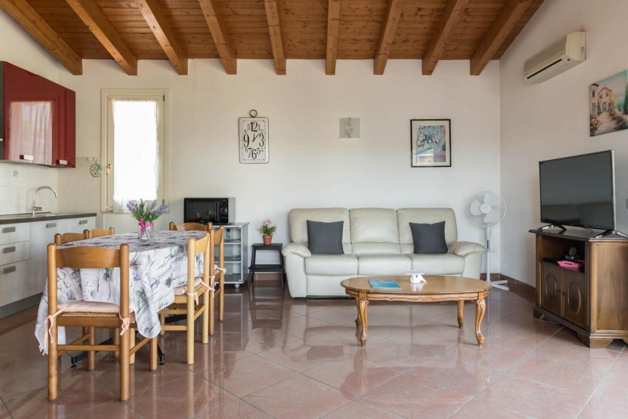 Frank Ronyo Appartement Desenzano del Garda Buitenkant foto