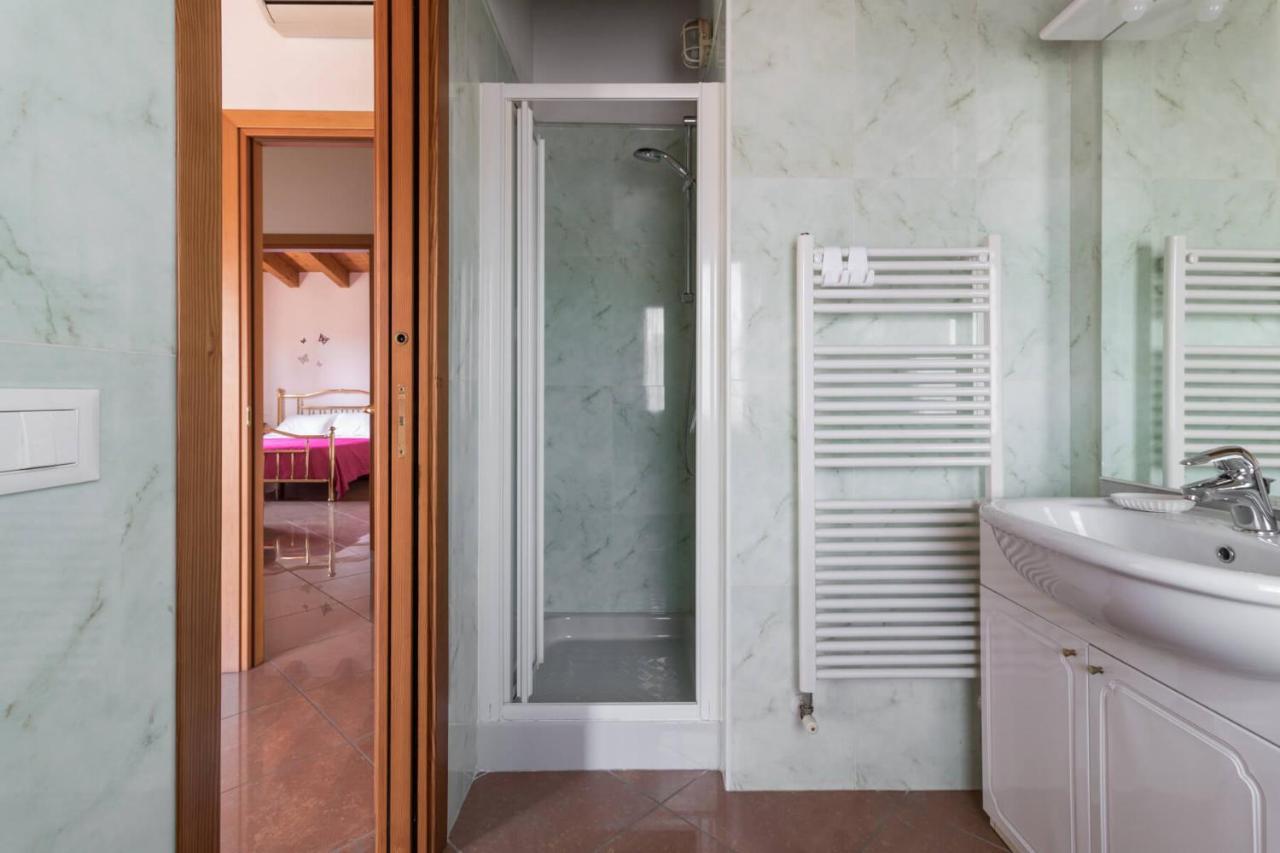 Frank Ronyo Appartement Desenzano del Garda Buitenkant foto